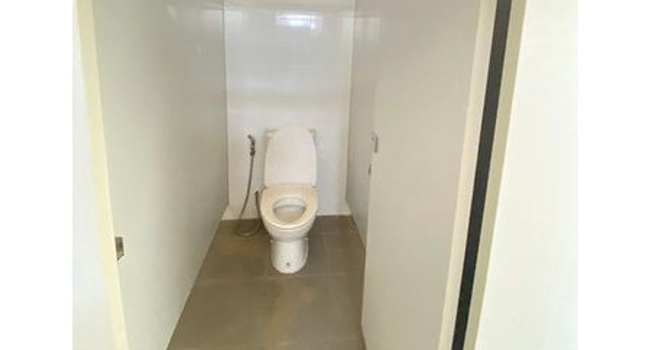 For sale 9 bedrooms retail Space in Mueang Surat Thani, Surat Thani