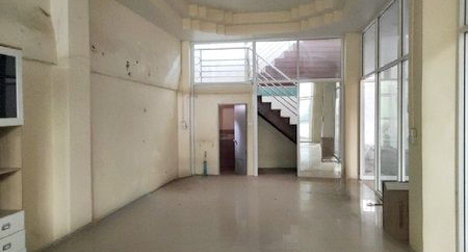 For sale retail Space in Chatturat, Chaiyaphum