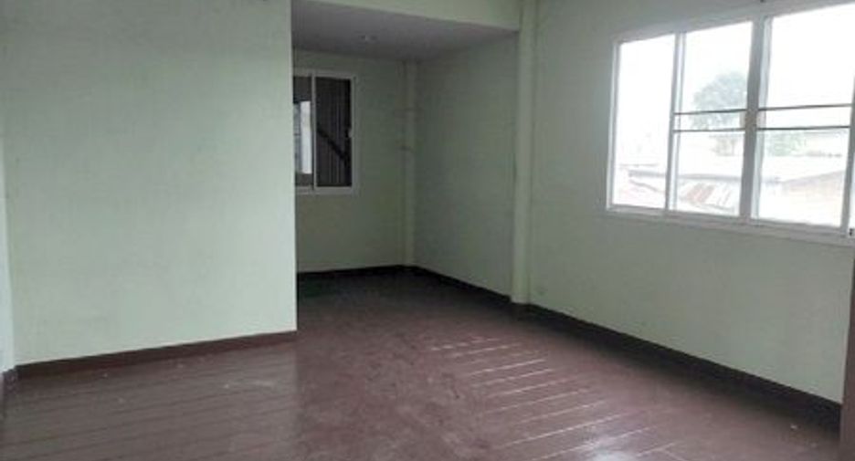For sale retail Space in Chatturat, Chaiyaphum
