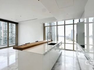 For sale 3 bedrooms condo in Bang Kho Laem, Bangkok