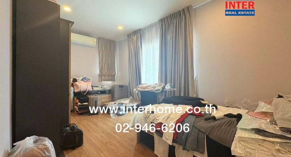 出售 4 卧室 公寓 在 Phra Samut Chedi, Samut Prakan