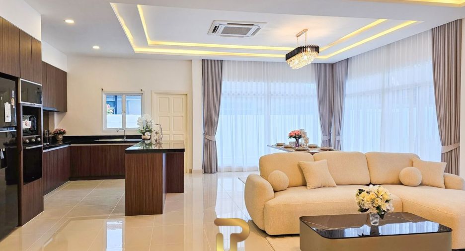 À vendre 3 chambres villa à Bang Lamung, Chonburi
