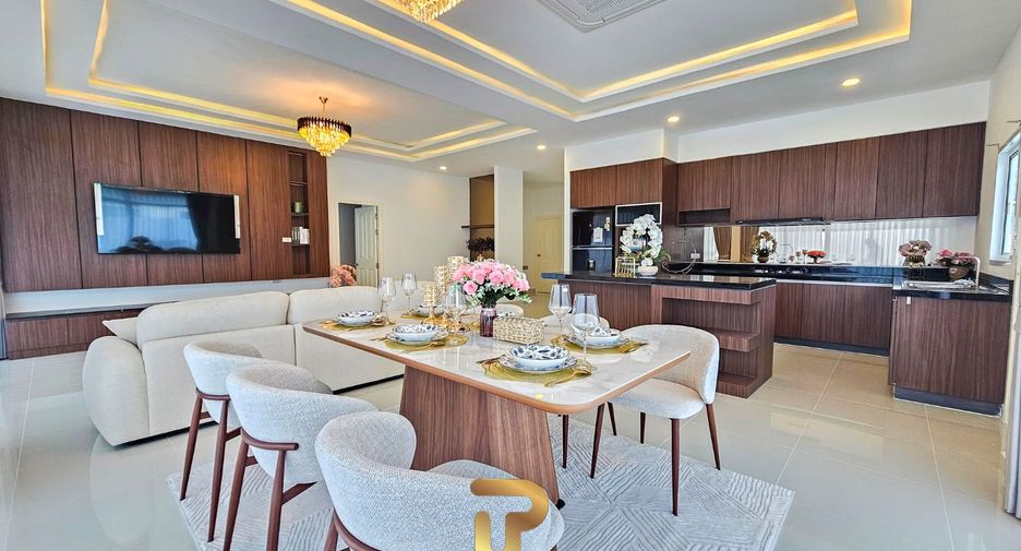 À vendre 3 chambres villa à Bang Lamung, Chonburi
