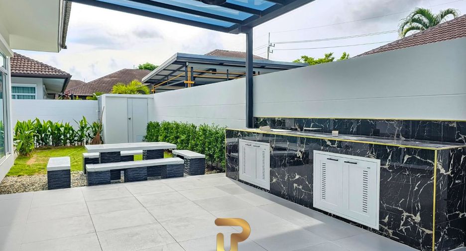 À vendre 3 chambres villa à Bang Lamung, Chonburi