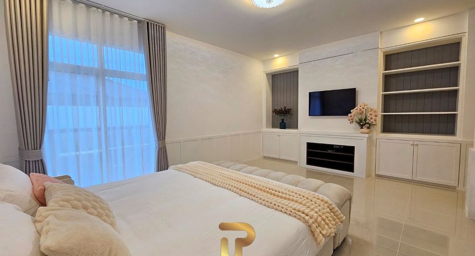 À vendre 3 chambres villa à Bang Lamung, Chonburi
