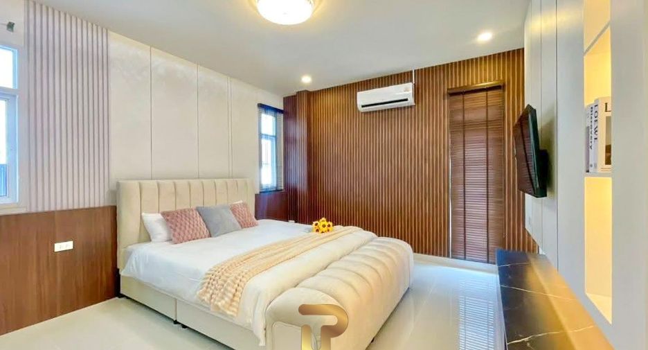 À vendre 3 chambres villa à Bang Lamung, Chonburi