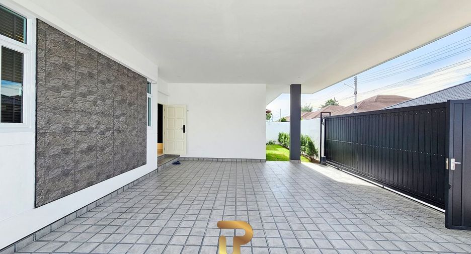 À vendre 3 chambres villa à Bang Lamung, Chonburi