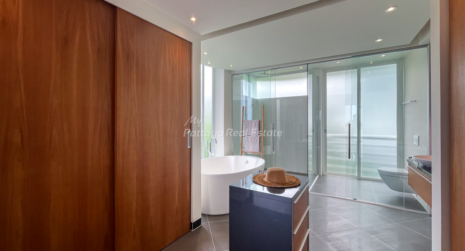 For sale 2 bedrooms condo in Sattahip, Chonburi