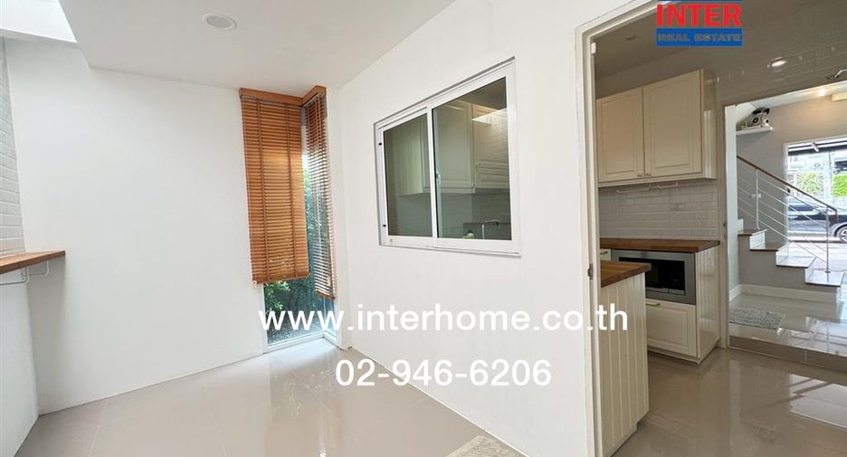Casa en venta de 4 habitaciones en Thung Khru, Bangkok