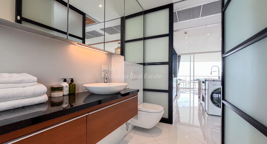 For sale 2 bedrooms condo in Sattahip, Chonburi