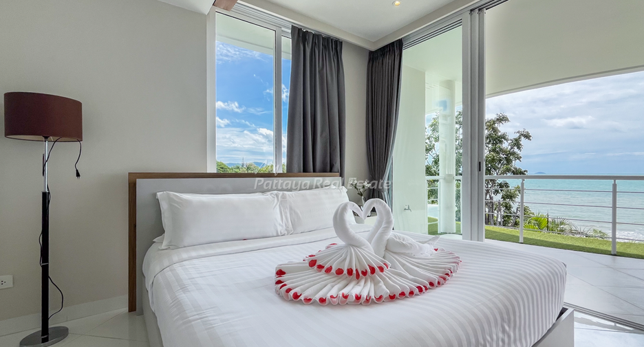 For sale 2 bedrooms condo in Sattahip, Chonburi