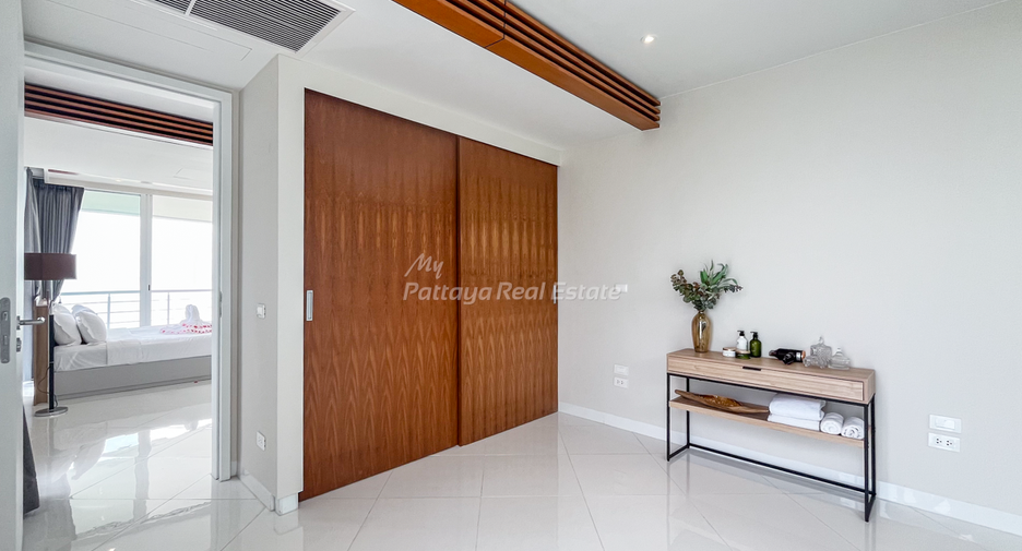 For sale 2 bedrooms condo in Sattahip, Chonburi
