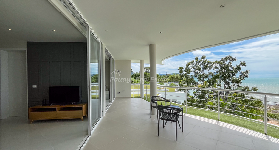 For sale 2 bedrooms condo in Sattahip, Chonburi