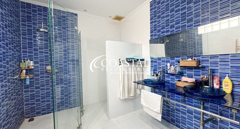 For sale 3 bedrooms house in Bang Lamung, Chonburi