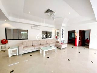 For rent and for sale 3 bedrooms house in Bang Lamung, Chonburi