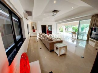 For rent and for sale 3 bedrooms house in Bang Lamung, Chonburi