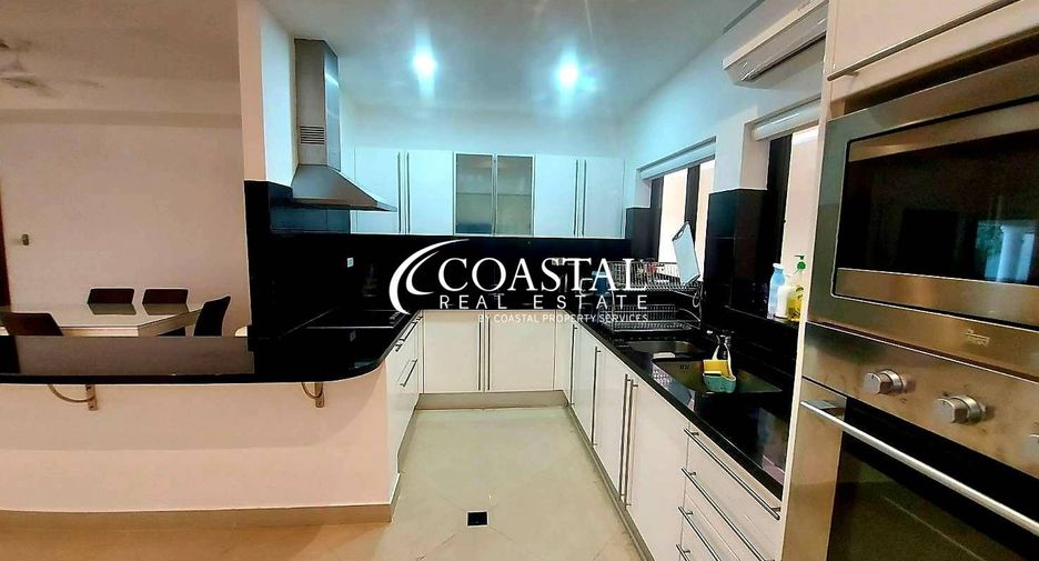 For sale 3 ベッドルーム house in Bang Lamung, Chonburi