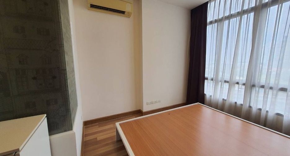 For sale 1 Beds condo in Bang Na, Bangkok