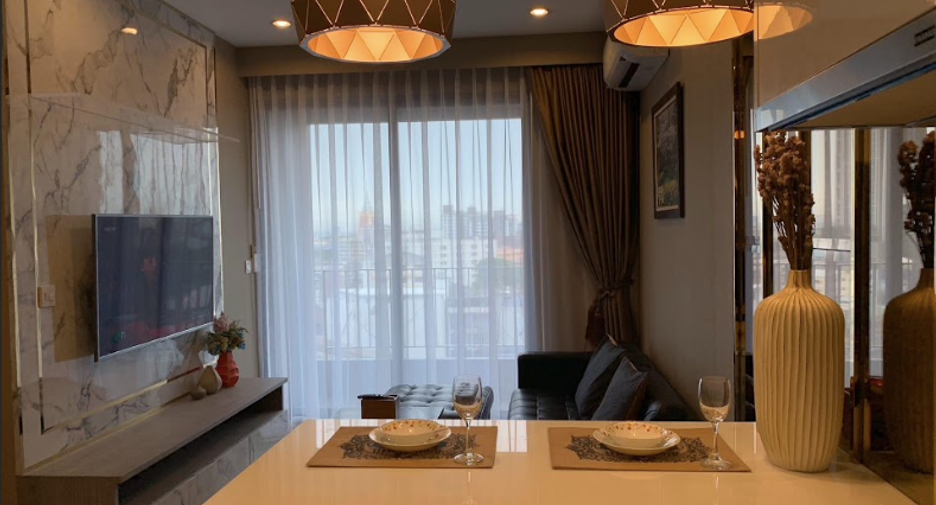 À vendre 2 chambres condo à Bang Na, Bangkok