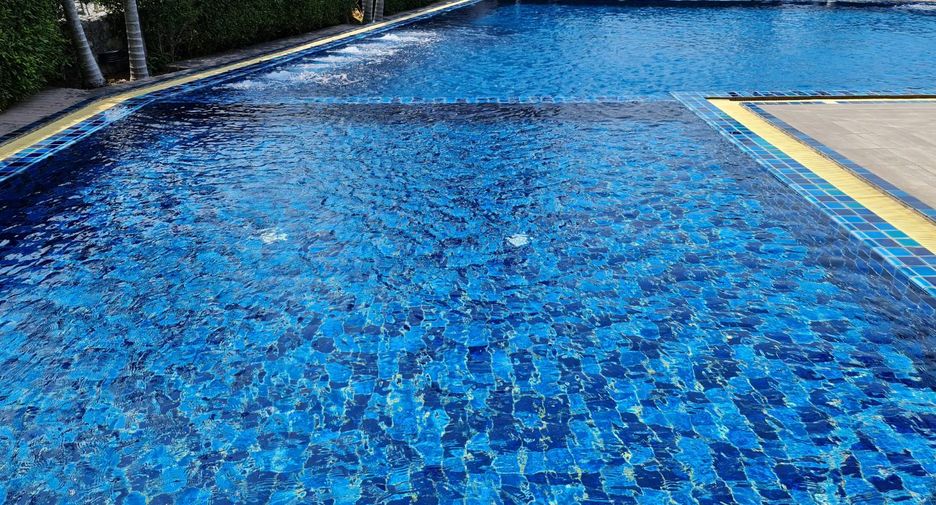 À louer 2 chambres condo à Bang Lamung, Chonburi