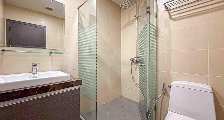 Wohnung zur Miete mit 2 Zimmer in Bang Lamung, Chonburi