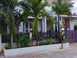 For sale 3 bedrooms house in Mueang Surat Thani, Surat Thani
