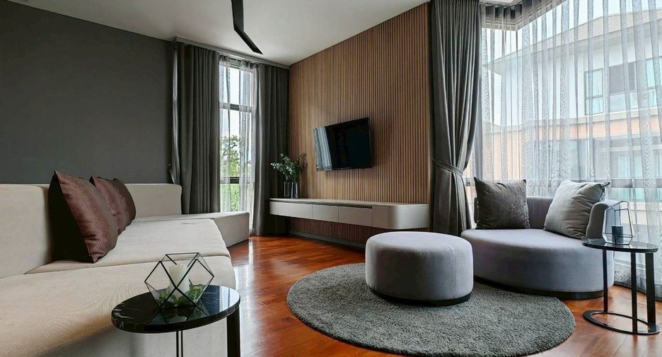 For sale 5 bedrooms condo in Saphan Sung, Bangkok