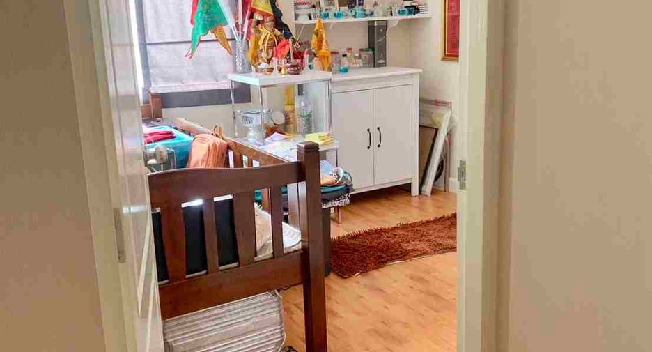 For sale 3 bedrooms house in Mueang Nonthaburi, Nonthaburi
