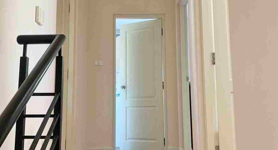 For sale 3 bedrooms house in Mueang Nonthaburi, Nonthaburi