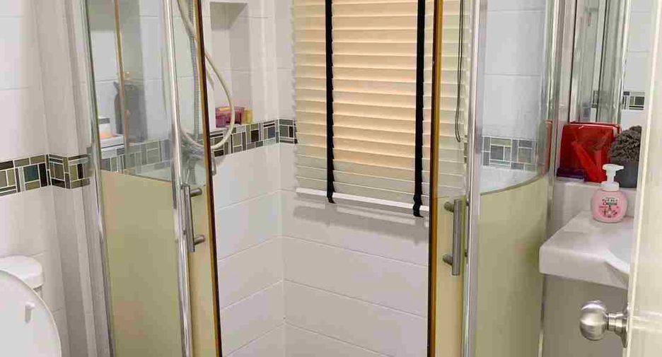 For sale 3 bedrooms house in Mueang Nonthaburi, Nonthaburi