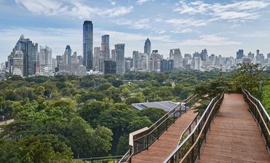 For sale 2 ベッドルーム condo in Bang Rak, Bangkok