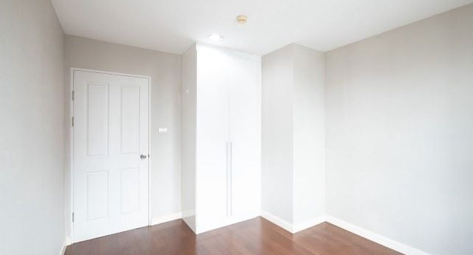 Wohnung zum Kauf mit 2 Zimmer in Huai Khwang, Bangkok
