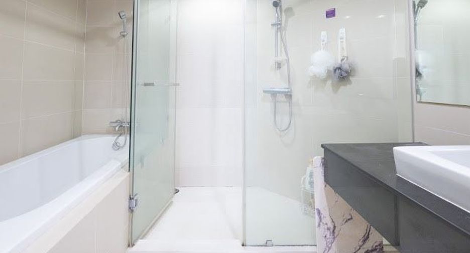 Wohnung zum Kauf mit 2 Zimmer in Huai Khwang, Bangkok