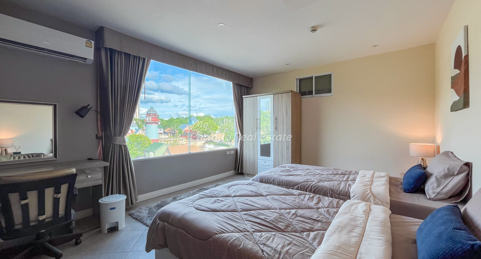 For sale 3 bedrooms condo in Bang Lamung, Chonburi
