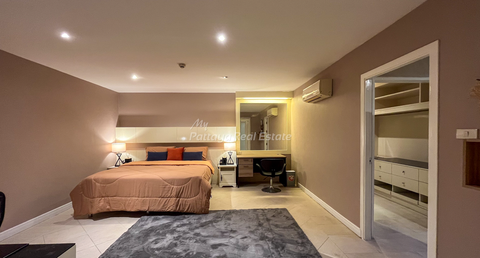 For sale 3 bedrooms condo in Bang Lamung, Chonburi