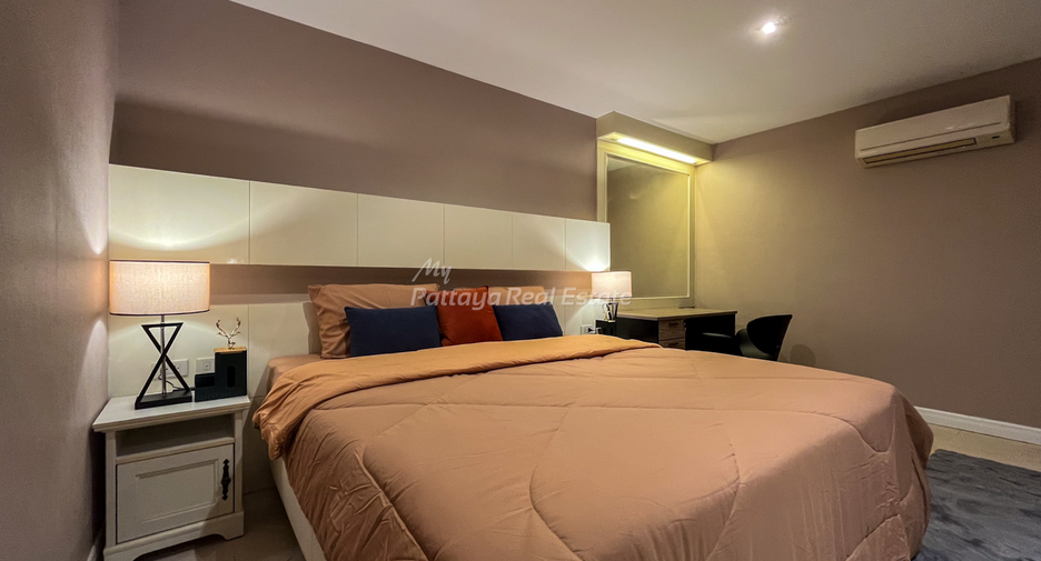 For sale 3 bedrooms condo in Bang Lamung, Chonburi
