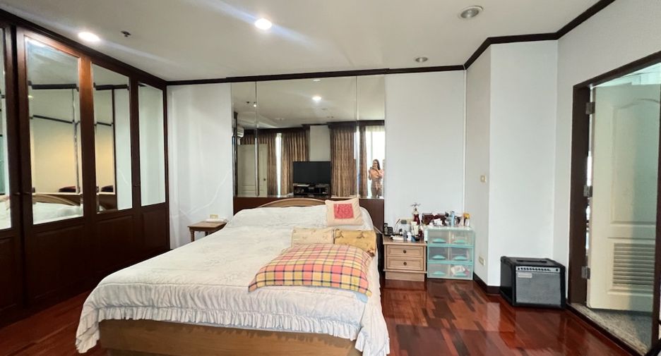 ขาย 3 ห้องนอน คอนโด ใน สาทร, กรุงเทพฯ