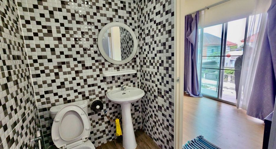 For sale 3 bedrooms house in Phanom Sarakham, Chachoengsao
