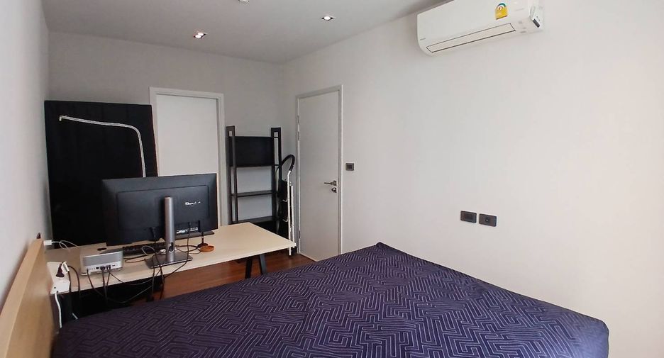 For sale 1 bed condo in Wang Thonglang, Bangkok