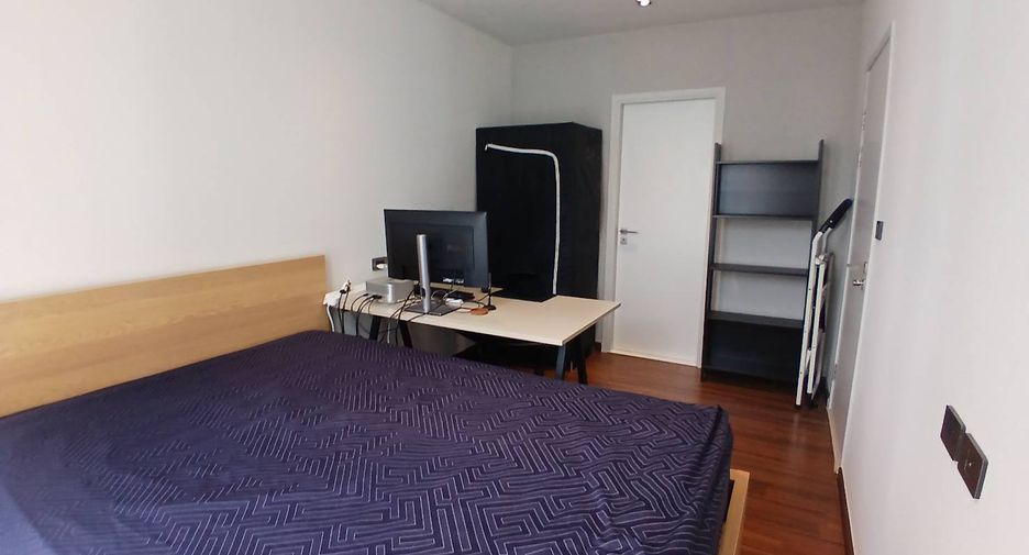 For sale 1 bed condo in Wang Thonglang, Bangkok