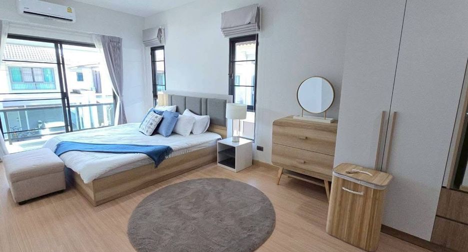 For rent 3 bedrooms house in Saraphi, Chiang Mai