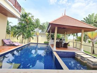 For sale 3 ベッドルーム villa in Bang Saray, Pattaya