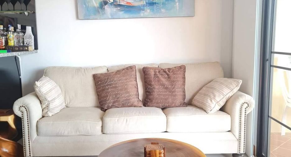 For sale 3 ベッドルーム villa in Sattahip, Chonburi