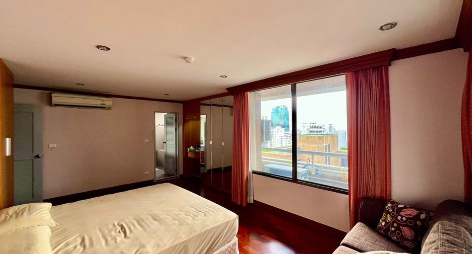 À vendre 3 chambres condo à Watthana, Bangkok