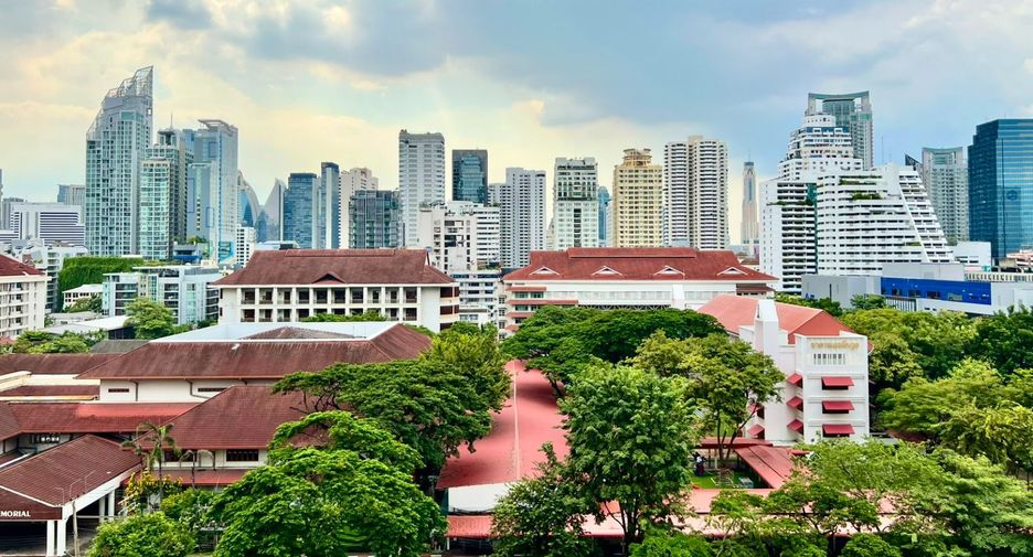 À vendre 3 chambres condo à Watthana, Bangkok