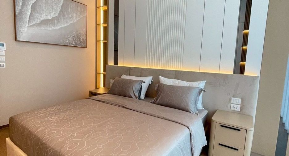 For rent 1 bed condo in Pathum Wan, Bangkok