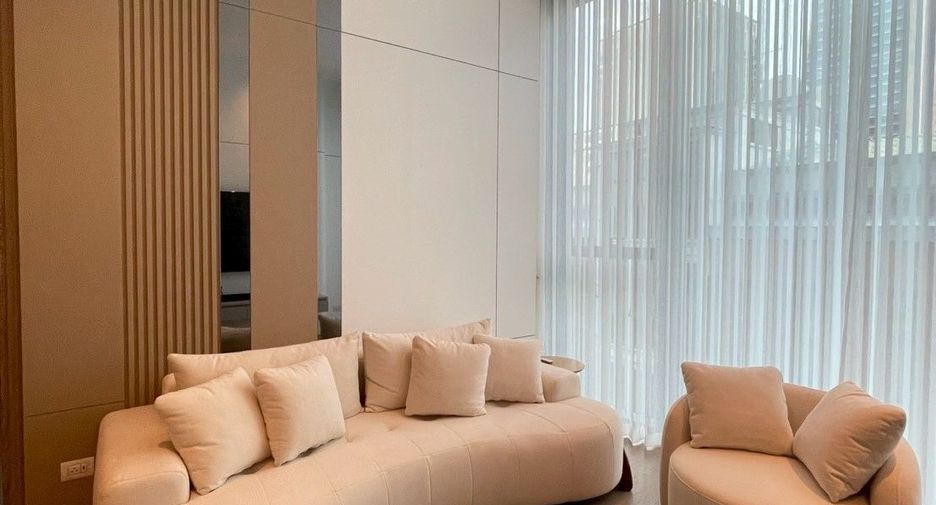 For rent 1 bed condo in Pathum Wan, Bangkok