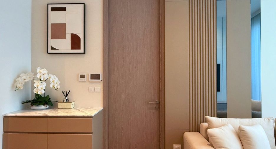 For rent 1 bed condo in Pathum Wan, Bangkok