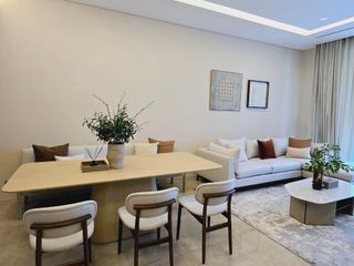 Wohnung zur Miete mit 2 Zimmer in Pathum Wan, Bangkok