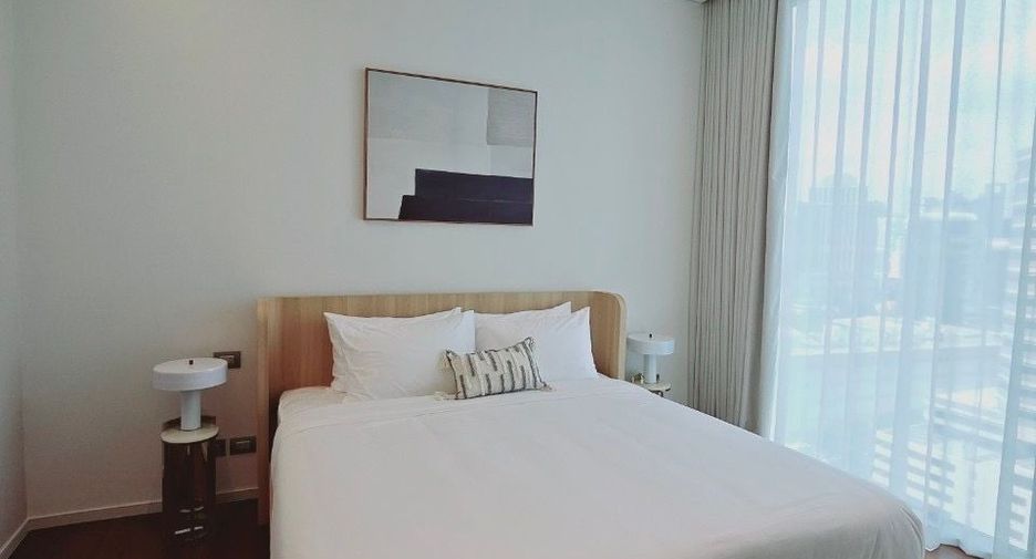 À louer 2 chambres condo à Pathum Wan, Bangkok